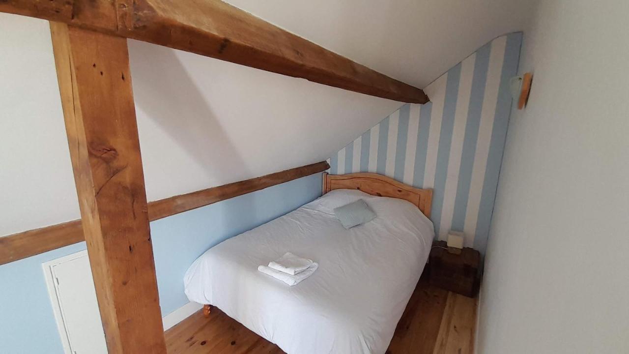 Gite Cottage Chaleureux En Pleine Campagne Vue Sur Les Monts Et Forets Et Le Chateau De Carrouges ภายนอก รูปภาพ